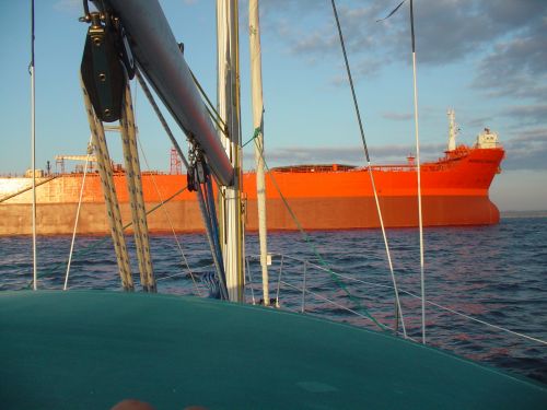 Collision course ... (Brest, France)