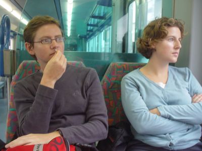 We have to spend some $$$ in boat equipment. As usual, sailing shops are 4 times more expensive than any regular shop ! Here the famous portugese army would…