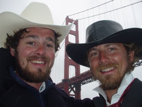 9:38 am (San Francisco, USA)